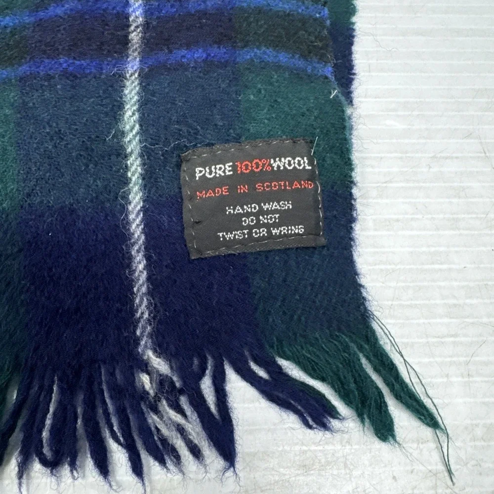 Vintage Pure Wool Scarf Black watch Plaid Fringe Made‎ In Scotland Preppy